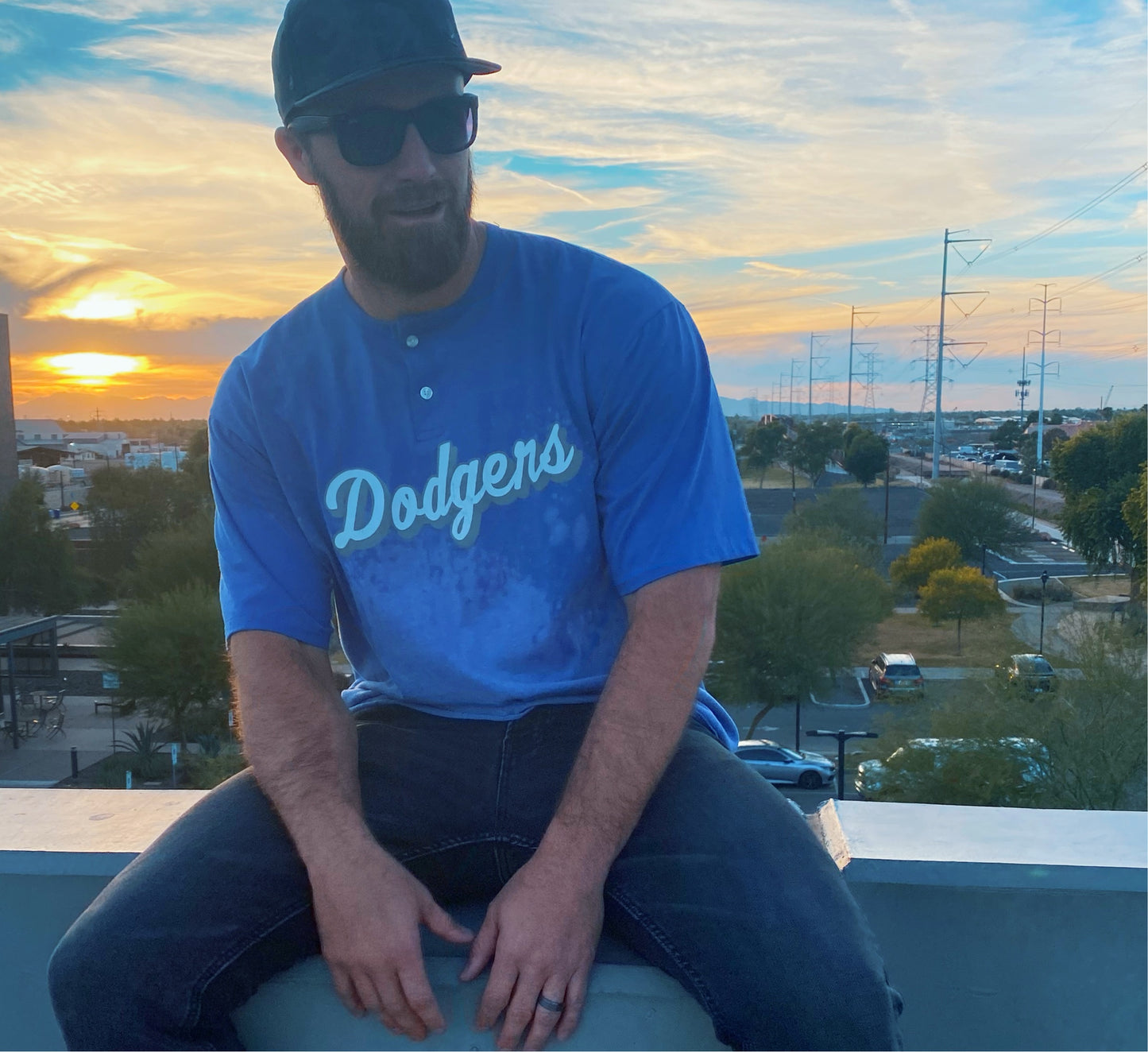 LOS ANGELES DODGERS HENLEY TEE